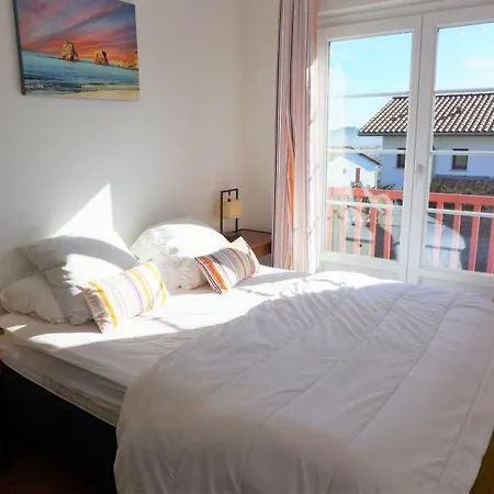 Sleeps 11 Wifi *