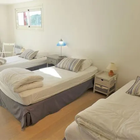 Holiday home Sleeps 11 Wifi *